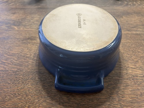 Le Creuset Casserole Dish Oval Stoneware Blue 10.5 X 8 Au Gratin EUC - Picture 4 of 11