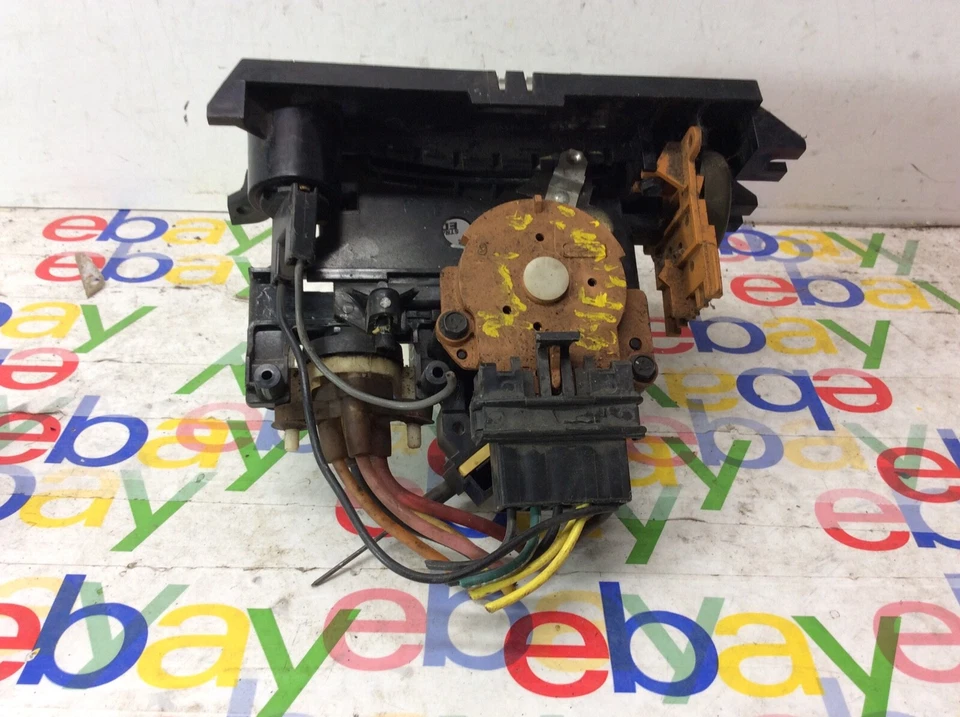 1982-1988 Buick Skyhawk Cavalier Firenza J2000 calentador control aire acondicionado fabricante de equipos originales Foto 2 de 4
