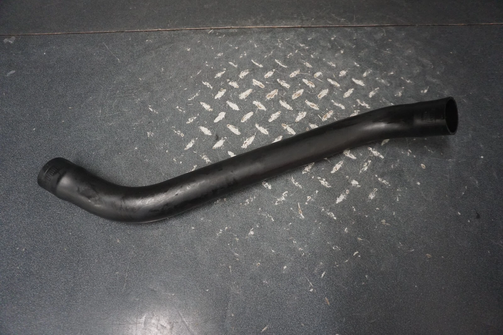 1999-2005 Yamaha OEM Oil Filler Hose Freshwater WaveRunner XL 1200 XLT 800