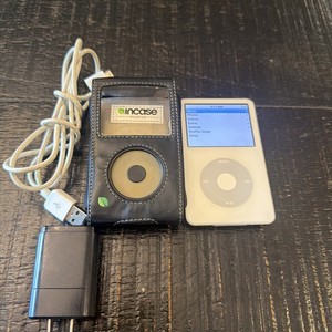 iPod A1136 30GB | eBay