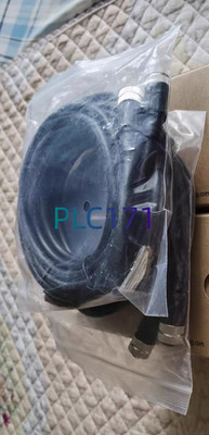1PC New Banner Q4XTILAF500-Q8 Optical fiber sensor fast shipping
