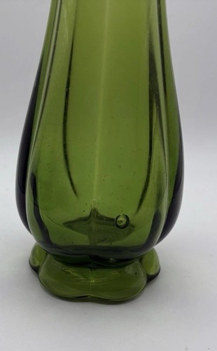 VTG MCM LE Smith Avocado Green 15” Smooth Swung Vase~ EEUC - Picture 6 of 13