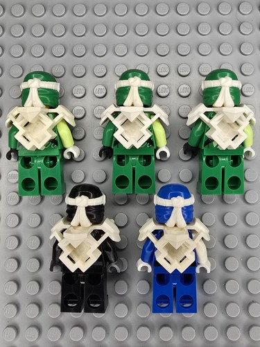 Lego Ninjago Minifigures Lot and Accessories Possession - Picture 2 of 2