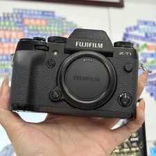 Fujifilm X-T1 16.3MP Mirrorless Digital Camera Body Only English