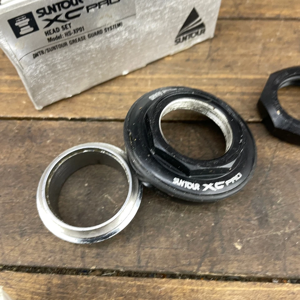 Vintage Suntour XC Pro Headset WTB Grease Guard Italian 1" 1 Threaded 90s MTB - Image 3 of 4