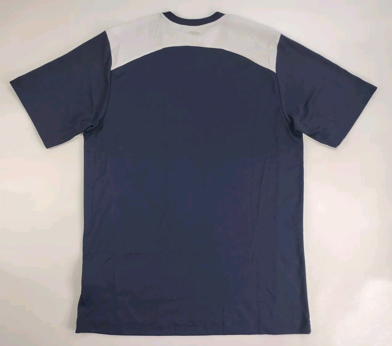 Adidas ClimaCool Performance Tee Size Medium Shor… - image 3