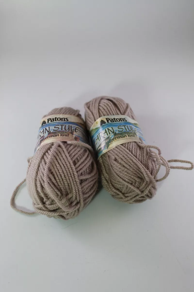 2 Balls Patons Aran Style Fisherman Knit Gray Yarn 6234 Acrylic