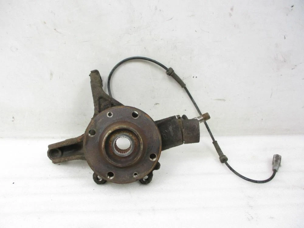 Hub Steering Knuckle Front Left Peugeot 308 Cc 1.6 16V 364696 