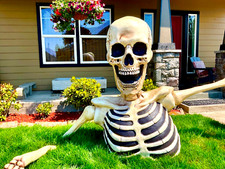 Costco 9.2' Giant Ground Breaking Skeleton Led Eye Halloween Yard Decor | New