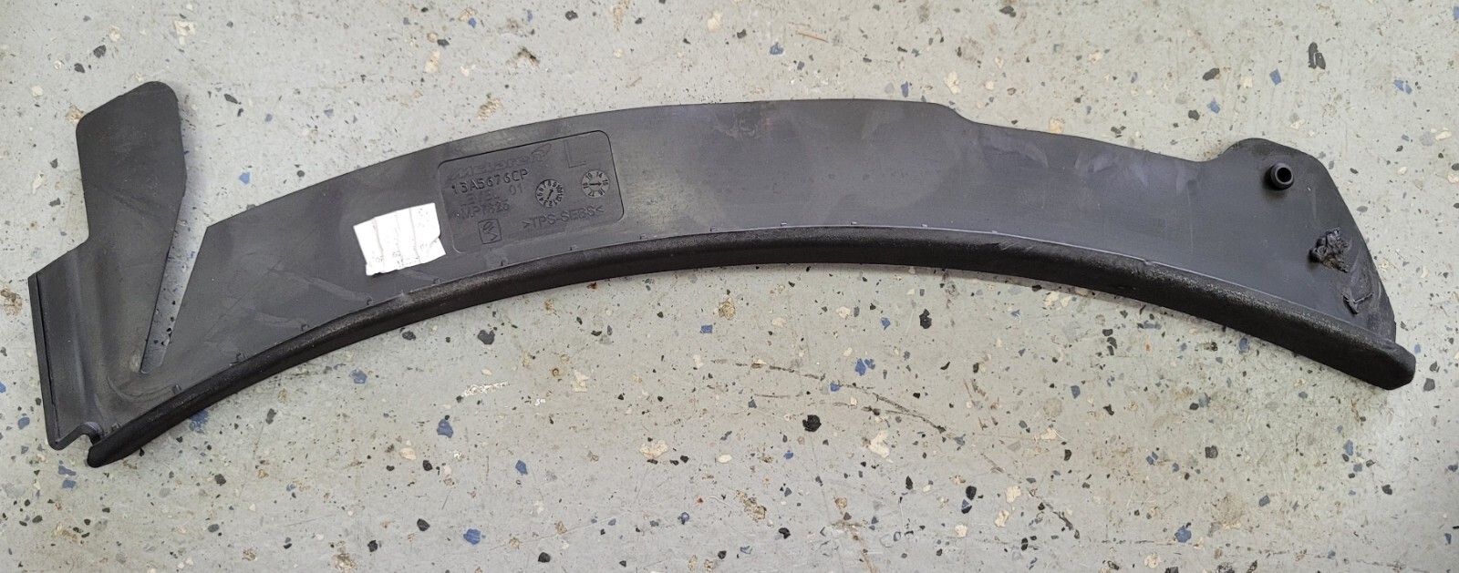 Mclaren 570s LH Left Door Moulding 13A5676CP