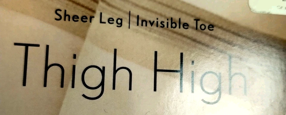Medias negras hasta el muslo Berkshire fantasía negras talla C-D puntera invisible transparente Foto 3 de 4