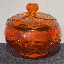 Viking Glass Persimmon Epic "Cabbage" Leaf Candy #7701, 6" Diam, VG