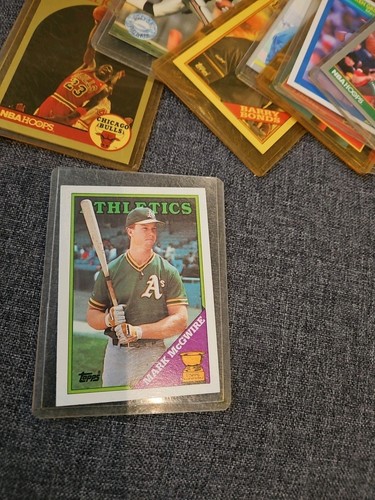 Vintage 80s & 90s Baseball Football Basketball Collector Card Set - Picture 3 of 4