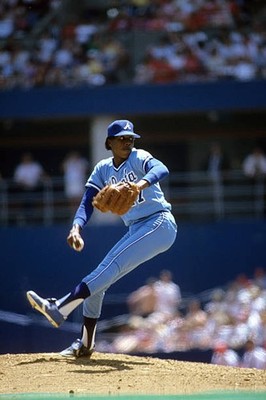 Atlanta Braves Pascual Perez in action pitching vs St Louis Cardin- Old Photo 5
