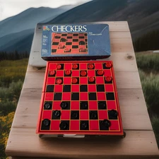 Checkers And 5 Other Games- Milton Bradley Co. 1982 Complete #4140