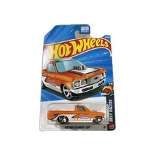 Hot Wheels Drag Racers Custom '72 Chevy Luv Pickup Truck 1:64 Orange