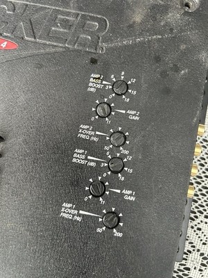 未使用品 KICKER キッカー KX300.4 パワーアンプ 38w×4ch 未使用品 KICKER キッカー KX300.4 パワーアンプ 38w×4ch 未使用品 KICKER