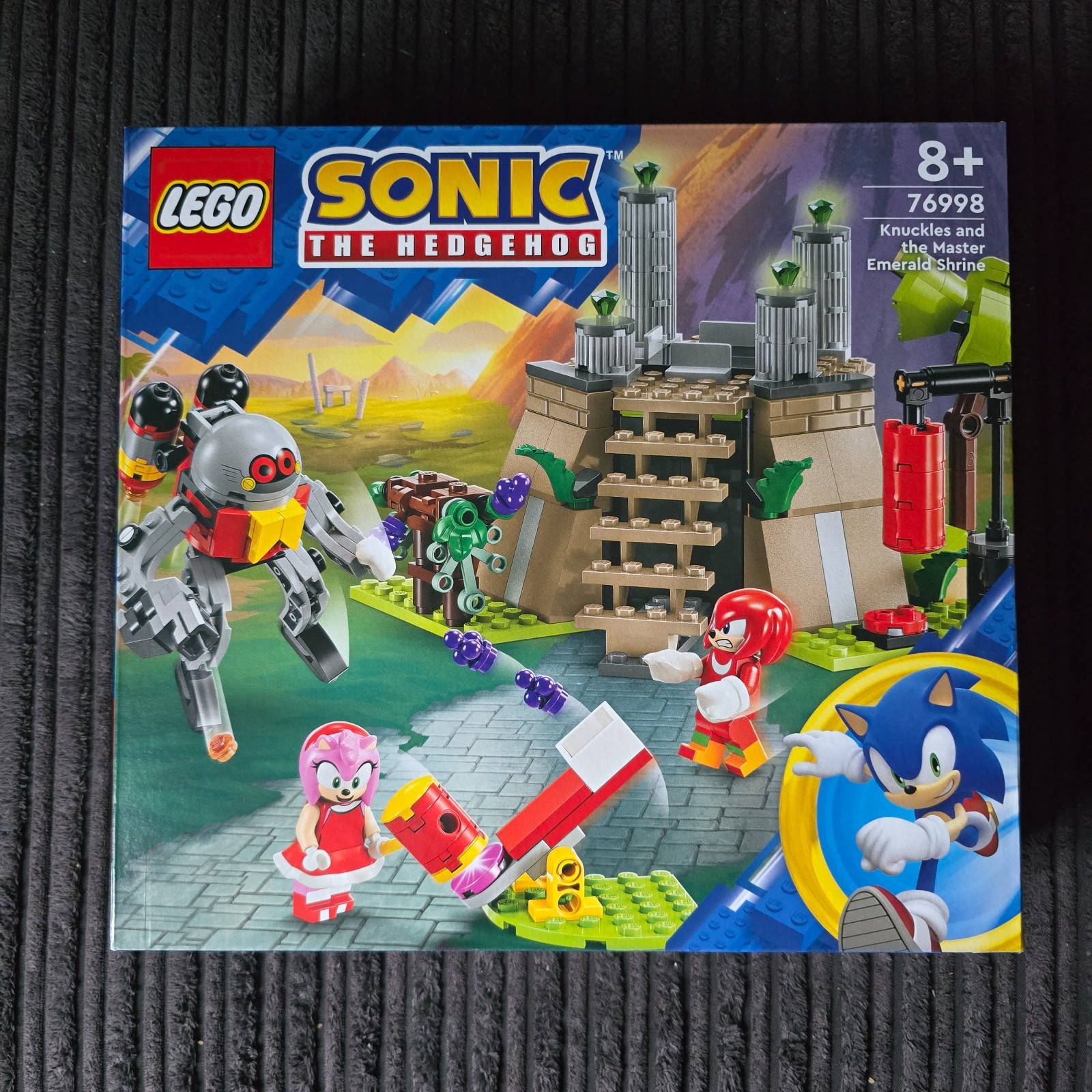 LEGO 76998 Sonic the Hedgehog Knuckles and the Master Emerald Shrine
