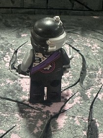 Lego Ninjago Mini Figure Nindroid Warrior (2014) 70725 njO096 njO0096 