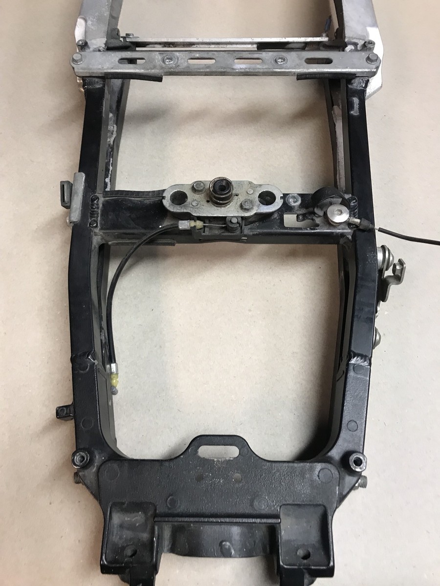 06-11 Kawasaki Ninja ZX14 ZX14R Subframe Tail Sub Frame Back