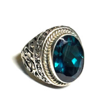 .925 Sterling Silver Blue Stone Ring Size 6.75