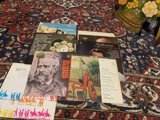 53 Important ( Angel,Red Seal, Autographed) Vintage Classical Vinyl Records - Image 2 of 4