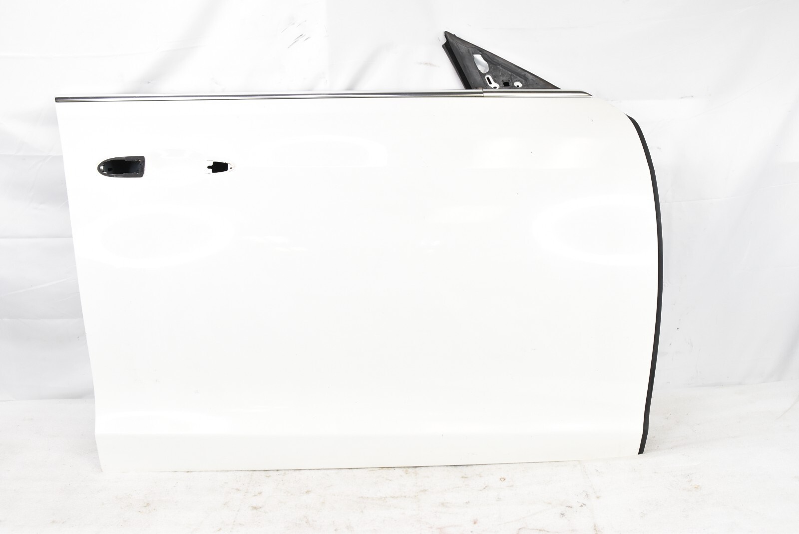 🚀 14-21 MASERATI GHIBLI PASSENGER RIGHT FRONT DOOR WHITE OEM