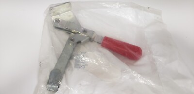 DESTACO 210-S MANUAL HOLD DOWN TOGGLE CLAMP, VERTICAL HANDLE, FLANGE BASE, NIB