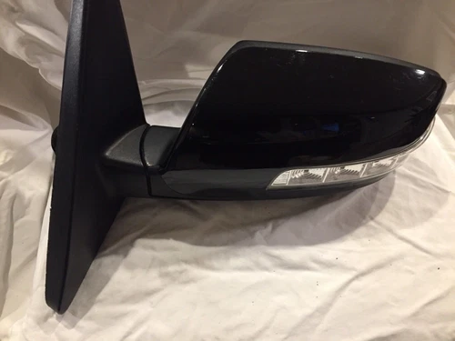OEM 2011 12 13 14  KIA SORENTO Left Driver side Mirror Ebony Black  w/Blind Spot