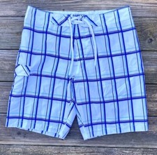 Old Navy Men s Board shorts swim trunks white and blue sz large