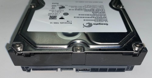 Seagate Barracuda 1TB SATA 3.5" Desktop Hard Drive ST31000528AS - Afbeelding 2 van 4
