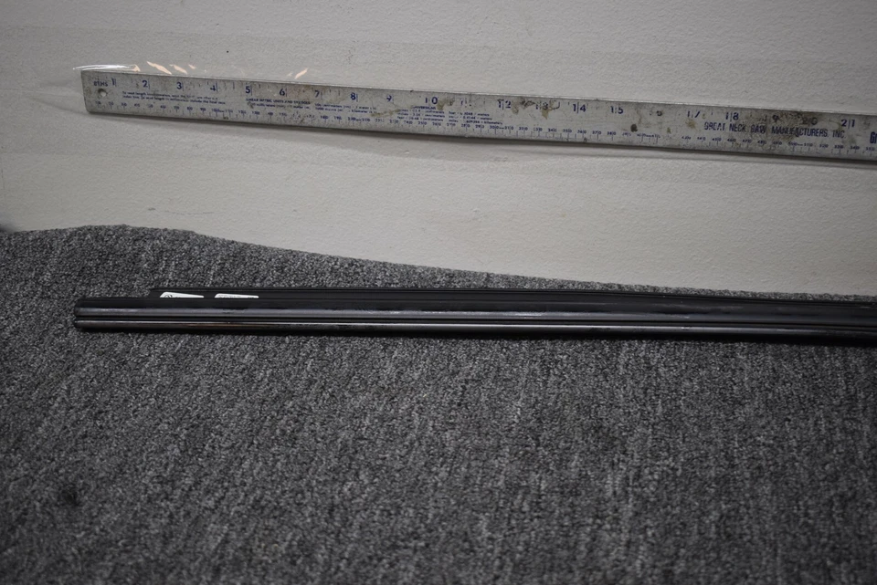 2008-2011 AUDI A5 QUATTRO WINDOW BELT MOLDING FACTORY OEM - Image 2 of 4