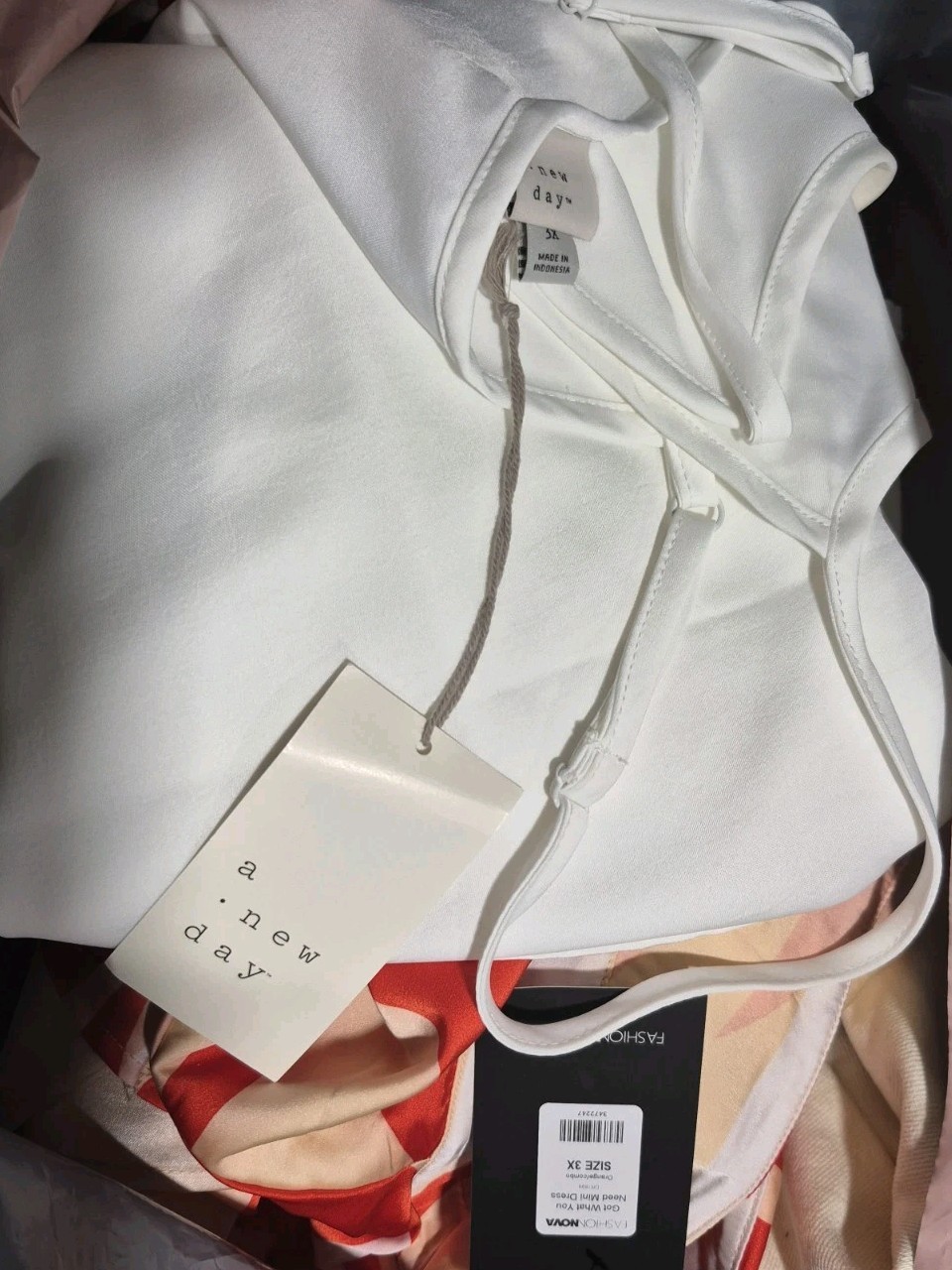 Womens Brand New Clothing  Bundle MYSTERY BOX  SIZE Large 