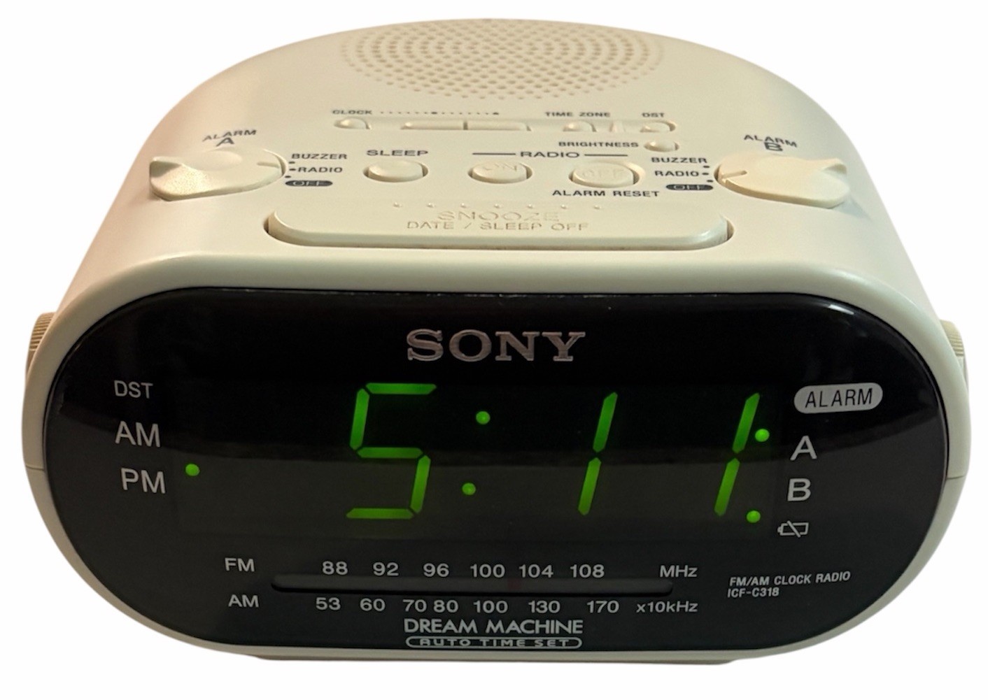 Sony Dream Machine AM/FM Dual Alarm White Clock Radio ICF-C318 TESTED Works