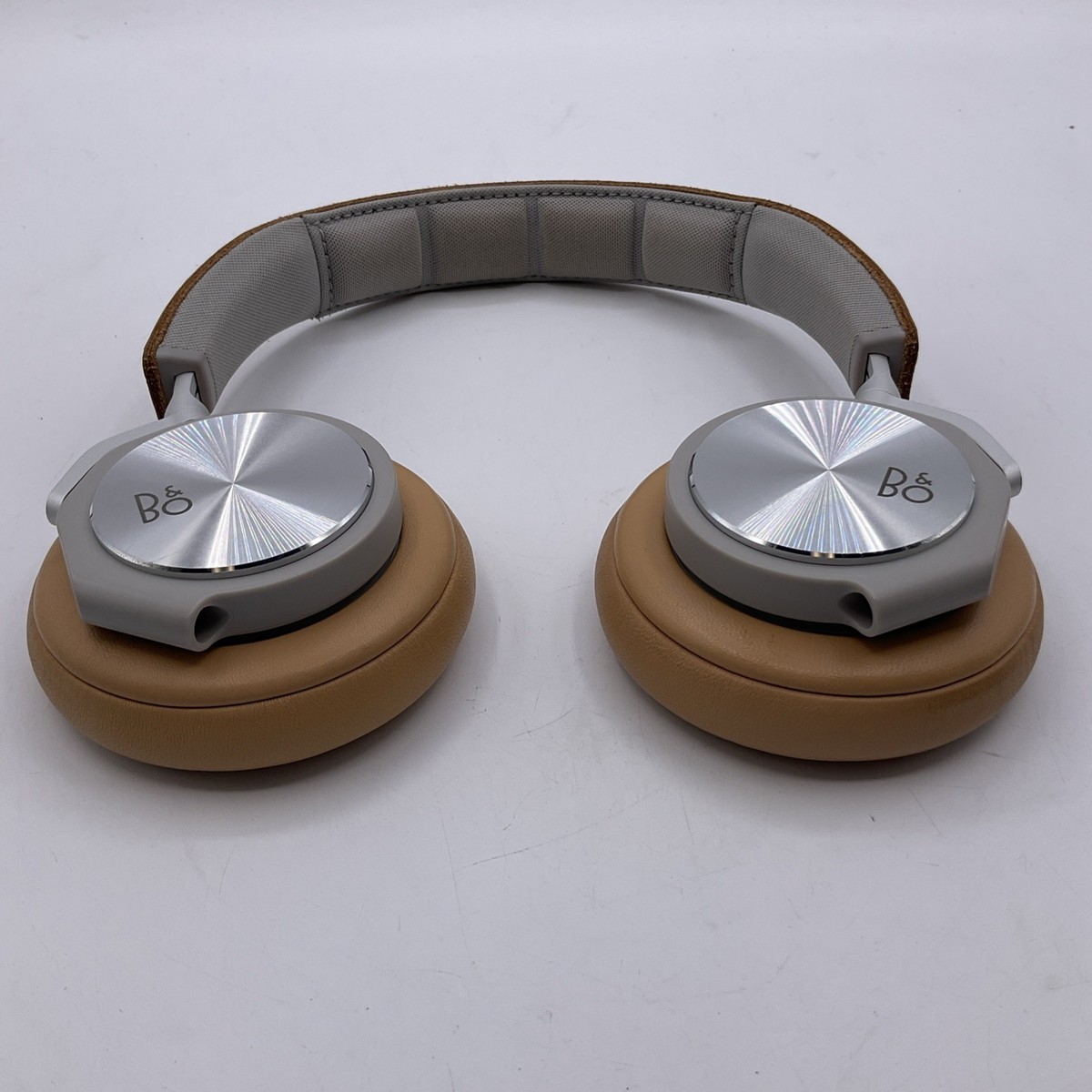 Bang & Olufsen B&O Beoplay H6 Over-Ear Wired Headphones Natural