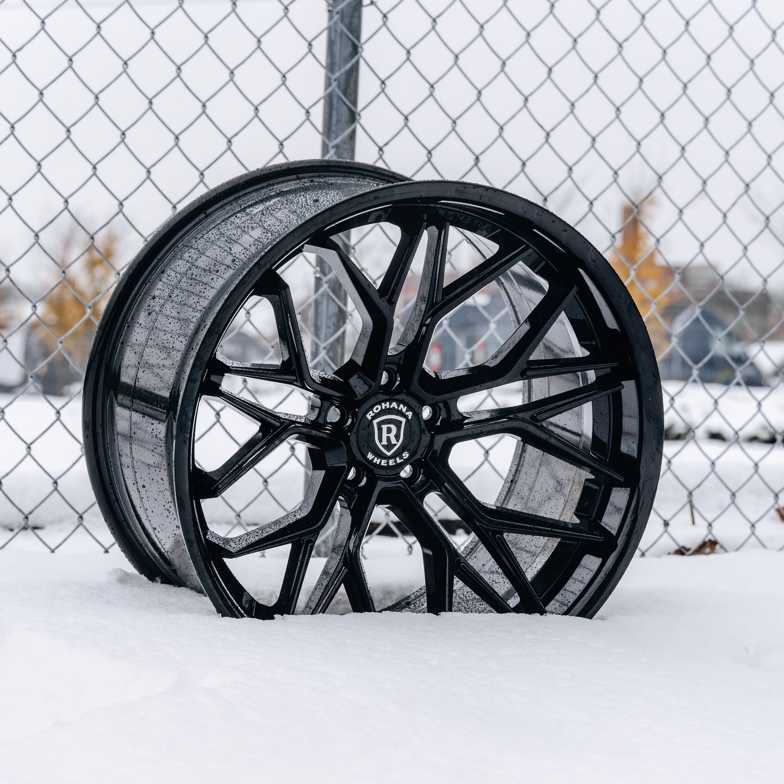 BMW i8 Front Wheel Black