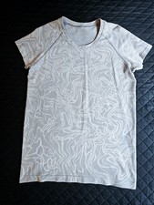 LULULEMON SWIFTLY TECH SHORT SLEEVE SHIRT 2.0...