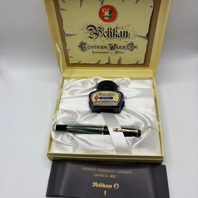 Pelikan Pelikan Fountain Pen Set Green Marble Gold Trim Made in Germany