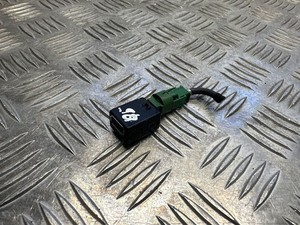 Audi Q5 SQ5 2018 USB-Anschluss 5Q0035726 IEN17218