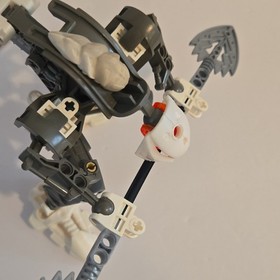 LEGO BIONICLE Rahkshi Kurahk 8588  Set 45 pcs Kurahk Character