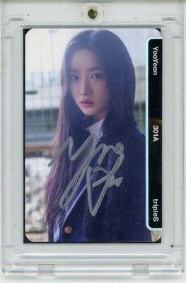 tripleS Yooyeon Signed Autograph Photocard Assemble25 Objekt 301A OMA Unscanned