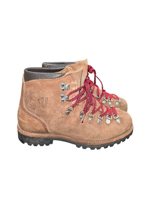 Vasque Vintage Hiking Boots brown color Suede Leather size 8.5 M