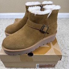 New In Box Koolaburra by UGG Women's Kelissa Mini Chestnut Size 7 Suede