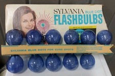 Sylvania Blue Dot Press 25B Vintage Flashbulbs In Original Box 11 Blue Bulbs