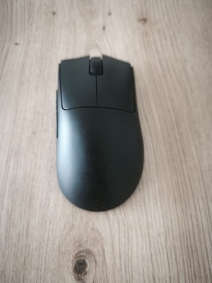 Razer DeathAdder V3 HyperSpeed     Kabellose E-Sport-Maus mit 26.000 DPI