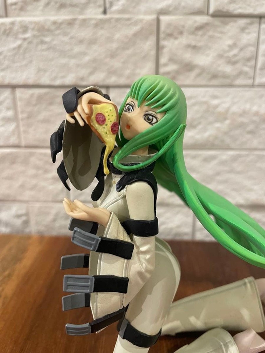 Code Geass Lelouch of the Rebellion C.C. Pizza Figure CC PVC Anime