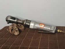 3/8" Air Ratchet Campbell Hausfeld - Clean - Works