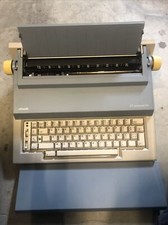 Macchina da scrivere elettronica vintage Olivetti ET Personal 55
