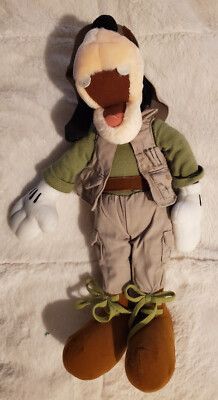 Vintage Collectabl Safari Goofy Explorer Animal Kingdom Walt