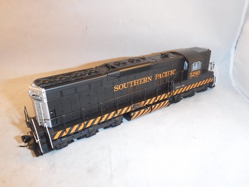 Broadway LTD HO SP EMD SD7 negro con rayas de tigre #5280 sonido DCC-Paragon 3 | Condition: New